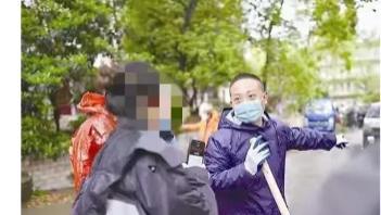 湖北省宜昌市西陵区住房和城乡建设局原党组成员、西陵区园林绿化管护中心原主任李童被查，赋史记·李童列传