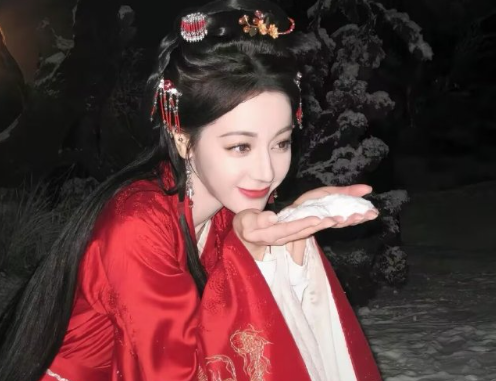 你的存在让我生锈的眼眸中浮游出一次春天