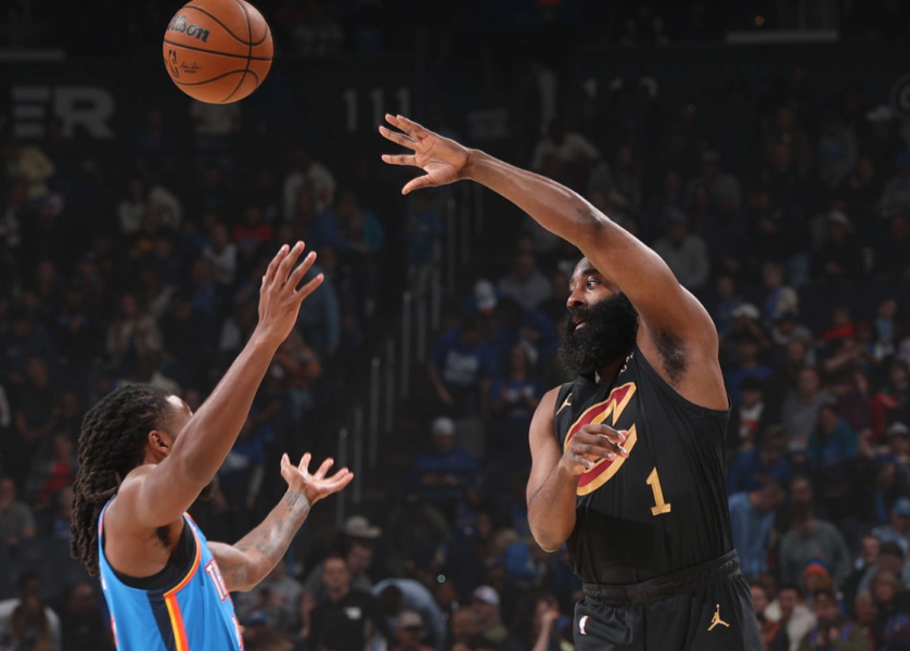 明天要是输等于赛季结束了，哈登说的对，要内线主动接球打错位，挡拆要严，传球要简洁