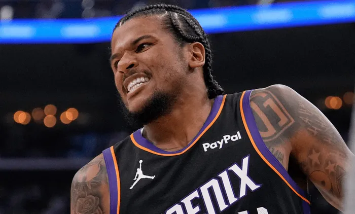 太阳直接5年顶薪锁死杰伦格林，还等什么？

给杰伦格林配阵容，把不适配的人都送走