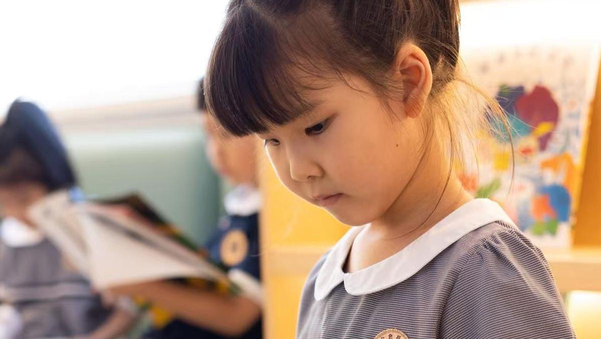 《让孩子学拼音读物推荐全攻略：高频疑问解答，轻松开启拼音之旅》