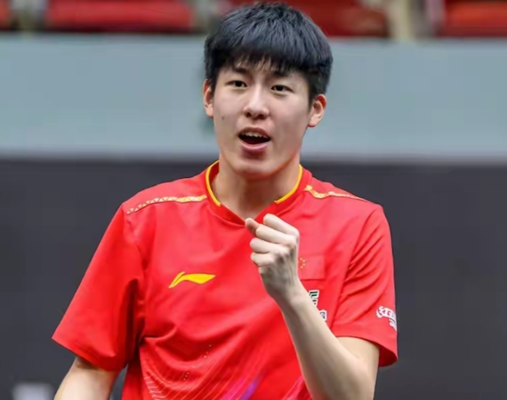 澳门国际乒联单打世界杯男单小组循环赛，温瑞博3-1战胜阿尔及利亚选手乌瓦切

1