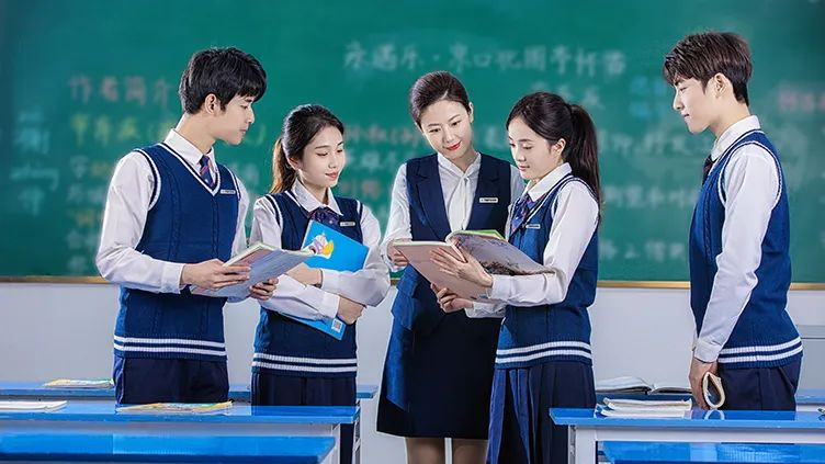 5月份提前看中职，到底早不早？中考家长必读的择校时间线，错过就太被动了