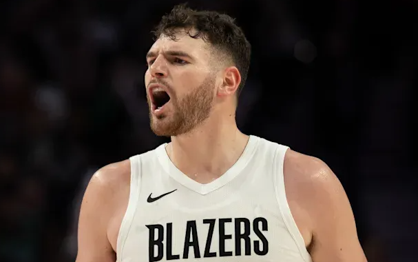 NBA常规赛开拓者客场对阵奇才的比赛已经结束。全场战罢，开拓者以111-115不