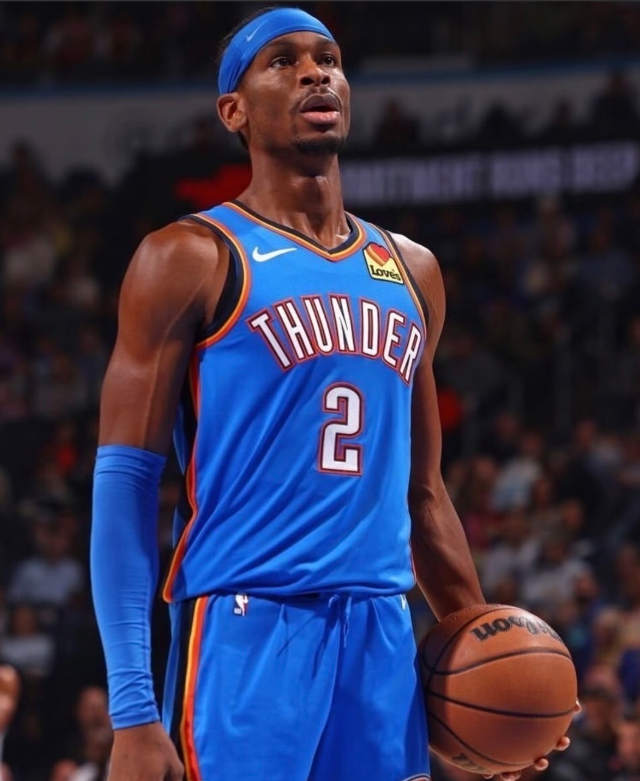 亚历山大罚球再次媲美对手全队，雷霆碾压太阳迎开门红！

雷霆太阳G1今天凌晨开打