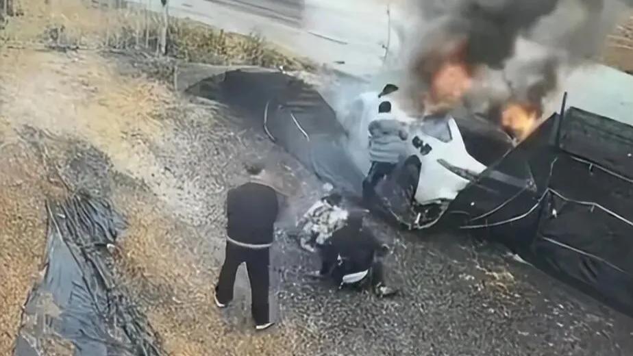 一年前东风奕派007事故被疯传，拼接剪辑视频的背后，隐藏了肇事者的真相