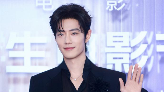 肖战拿下大影帝后，搞笑事情层出，真是全世界都为他开心
