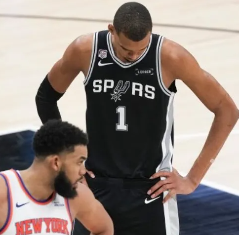 美记Evan Sidery表示：在NBA总决赛中，尼克斯中唯一能给维克托-文班亚
