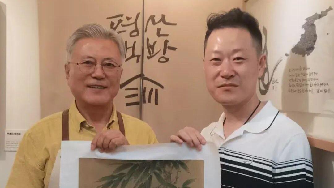 丹青传友谊 熊猫架桥梁——敬双武携国宝亮相中韩艺术交流展