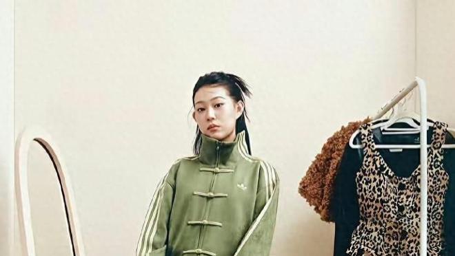 小沈阳女儿沈佳润第三次登上杂志封面！