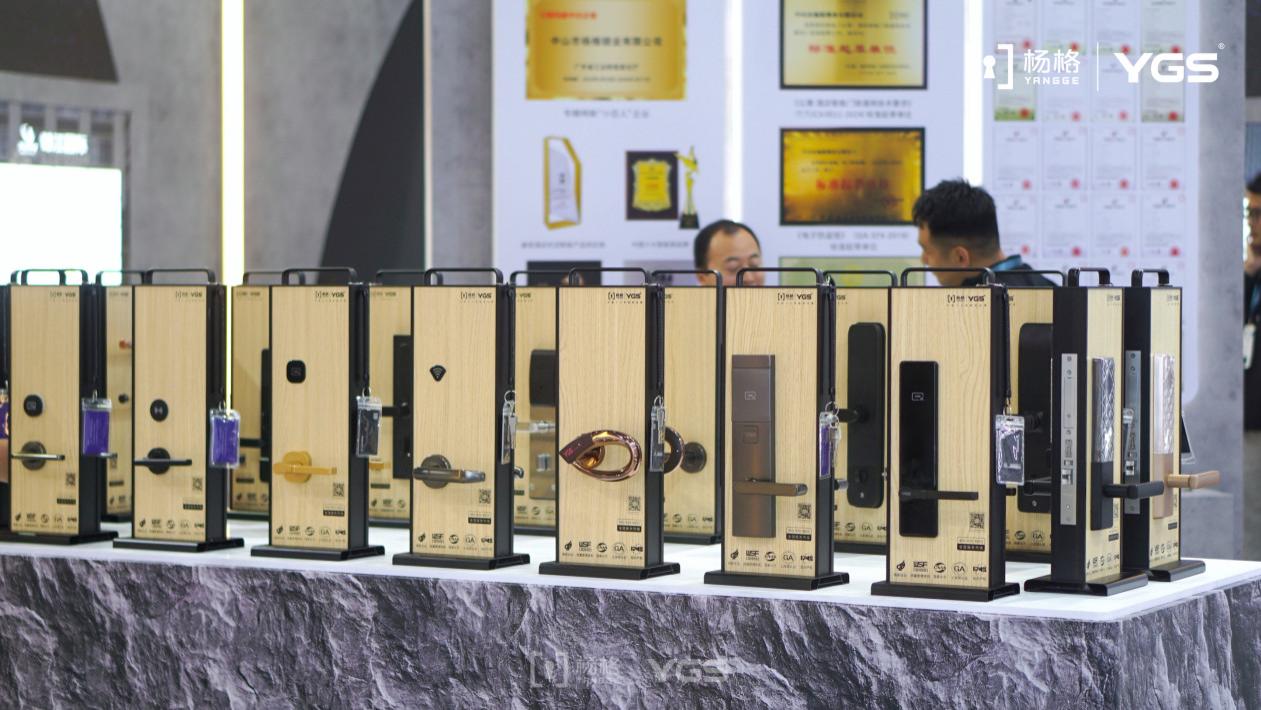 酒店人，还在“东奔西跑”搞采购？看准这个趋势，效率翻倍不是梦！