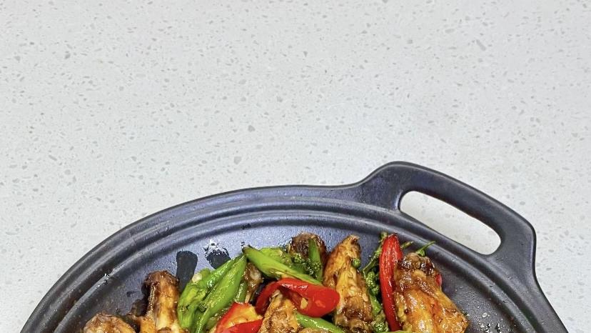 麻香四溢！青花椒鸡翅：一学就会的解馋神菜