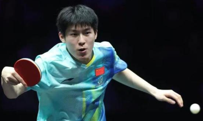 北京时间3月14日，WTT重庆冠军赛男单4强产生第一个席位！

中国选手世界第2