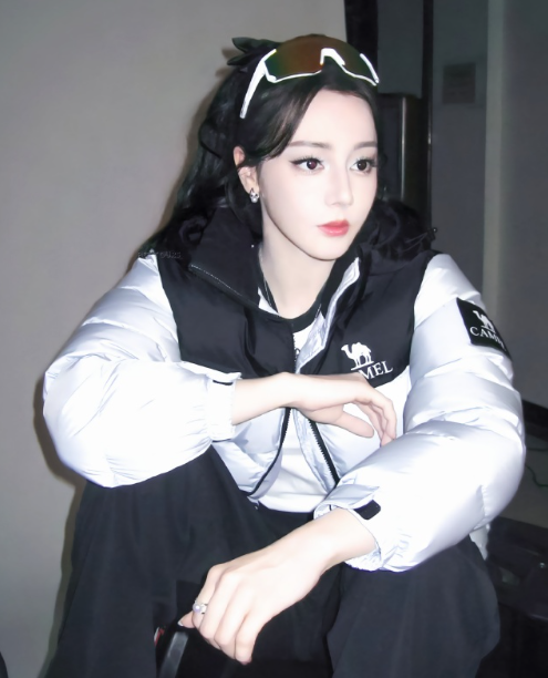 星星藏进心里，还有人没睡眠，海洋藏不住我对你的思念 