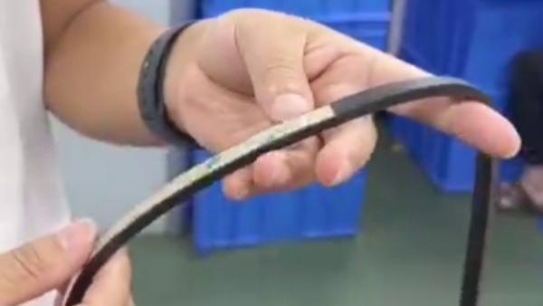 汽车发泡密封条贴双面胶用什么处理剂牢固？