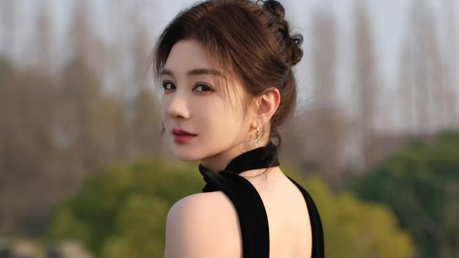 4月19日追剧日历，6部热播剧更新，都市剧《夏末初见》今日开播