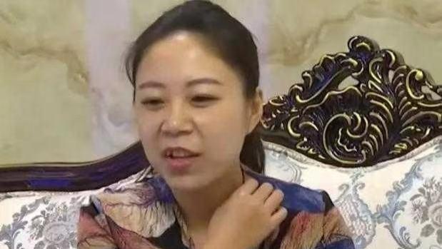 27岁美女要嫁有钱人，要求男人养她宠她，在房产证上写她的名字