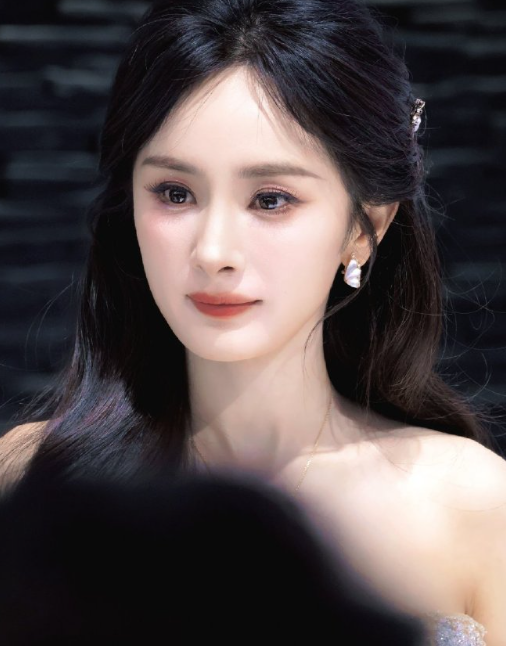 我不知道追星的意义但我知道爱的具象化