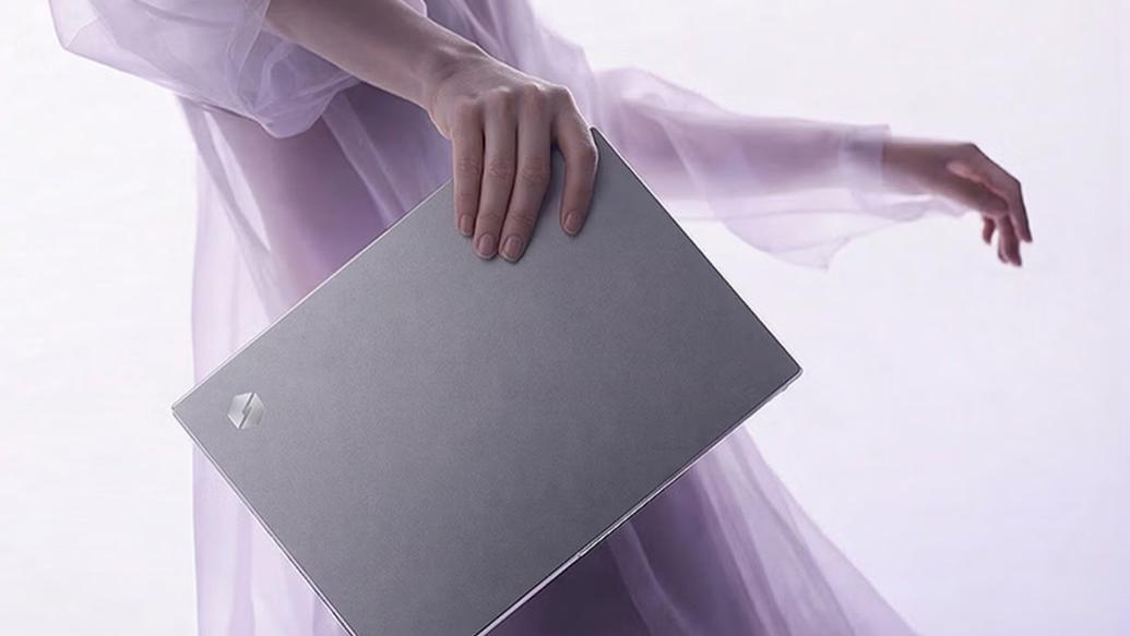 MacBook Neo，4599元的苹果本，大学生到底值不值得冲？