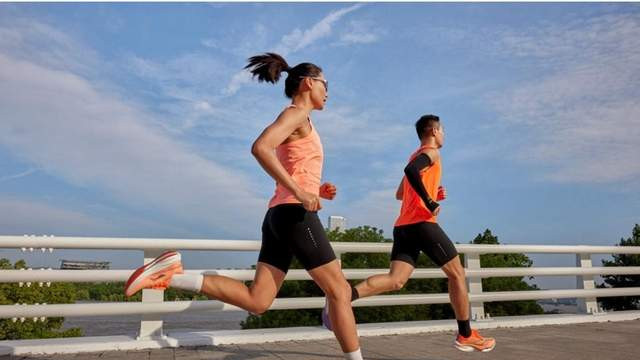 跑步有哪些必备运动装备，分享十款稳固不掉的运动耳机，入手不亏