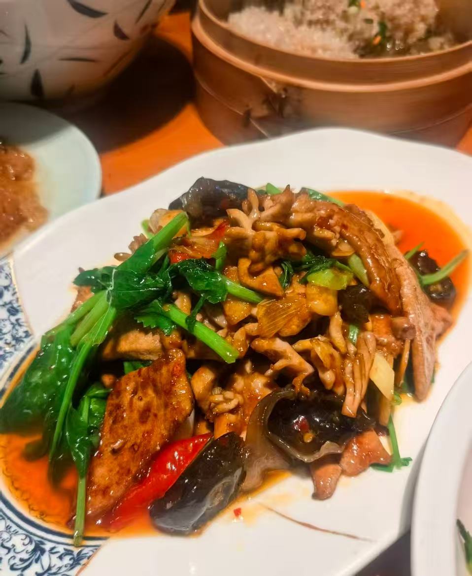 成都40 年老店，麻辣下饭带家人吃吧！