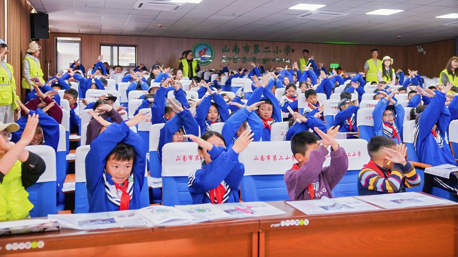 即刻扬帆救灾备灾——驰援西藏灾后重建｜专业力量奔赴西藏，为万余学子筑牢防灾“生命线”