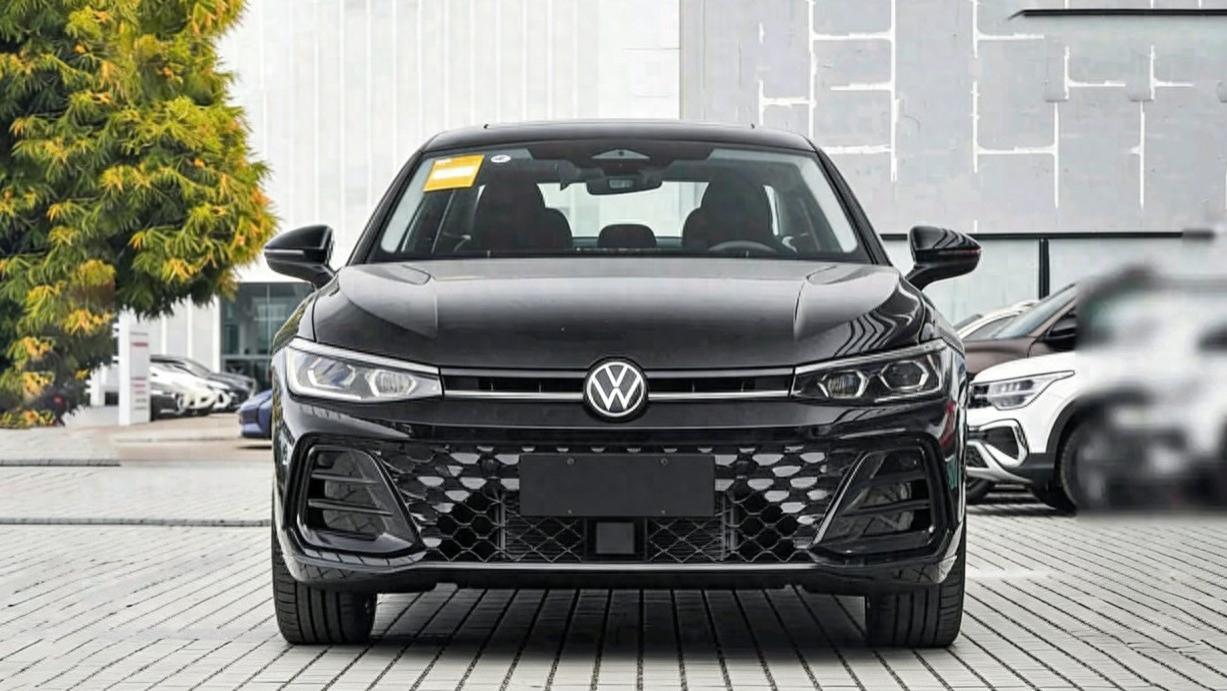 2026帕萨特Pro到底有多强？看完内饰和动力我心动了！