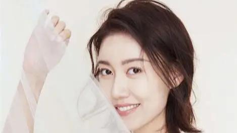 44 岁高露活成人生范本：出道 25 年零绯闻，拒苏有朋嫁素人，戏里出彩戏外顾家