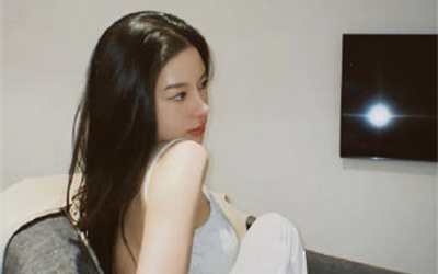 师妹造谣我骚扰她，我公开身份后只说了一句话：“以我的背景，你不配让我图谋不轨”