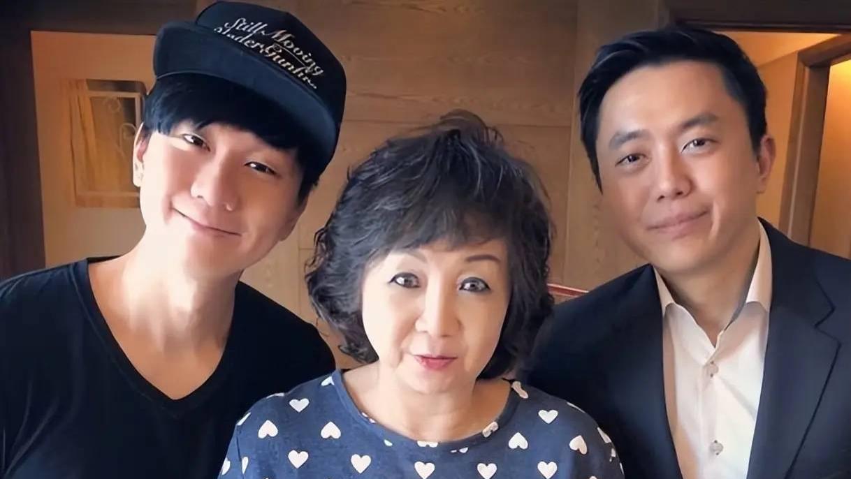 林俊杰妈妈否认取关大儿媳