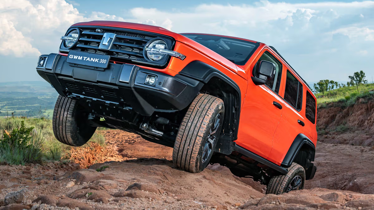 专业玩家，越野时为何要拔掉汽车ABS的保险丝？