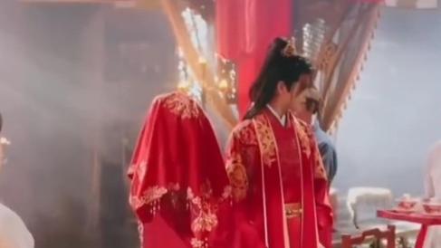 11岁童星搭28岁男主演夫妻，争议短剧被举报后下架