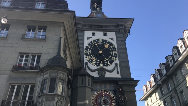 丹东报捷！卡脖技术变天，中国打破瑞士封锁，反向供货全球