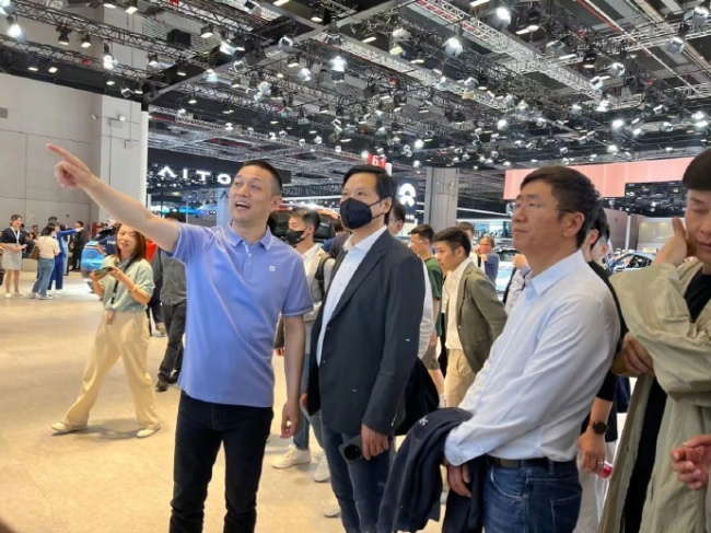 3月19日北京小米春季发布会，新一代SU7的登场直接点燃新能源汽车圈，半壁车圈大