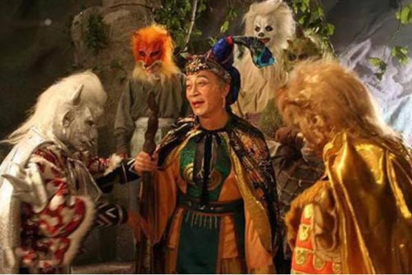 一看到芭蕉扇，就想起铁扇公主，但更好奇幌金绳为何在别人手里？