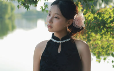 任务结束归来，发现妻子不仅给我戴绿帽，还虐待我女儿，我大怒拨通首长电话，小白脸还笑我装模作样！