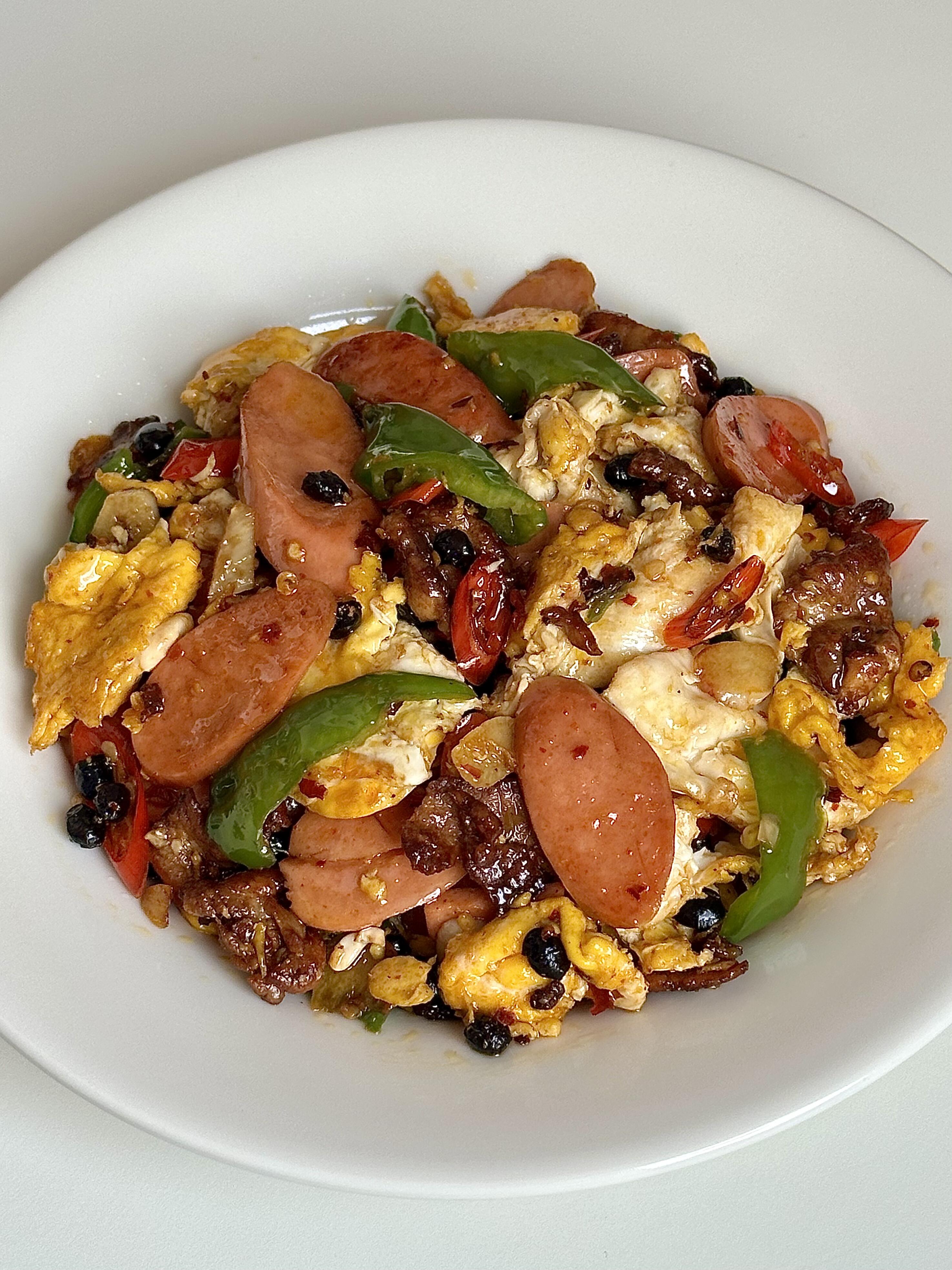 农家一碗香｜下班晚餐首选，锅气十足超下饭😋
下班回家，最馋的就是这口锅气满满的