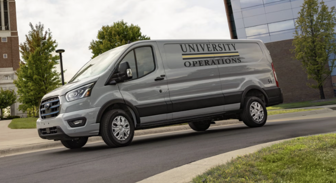 百年福特也栽在电池上？新电车因装配疏漏召回，火灾风险不容小觑