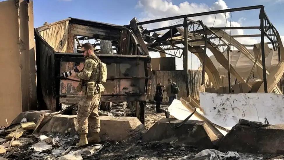 560 VS 3！伊朗扔出惊天数字，美军急得发“事实核查”！谁在说谎？