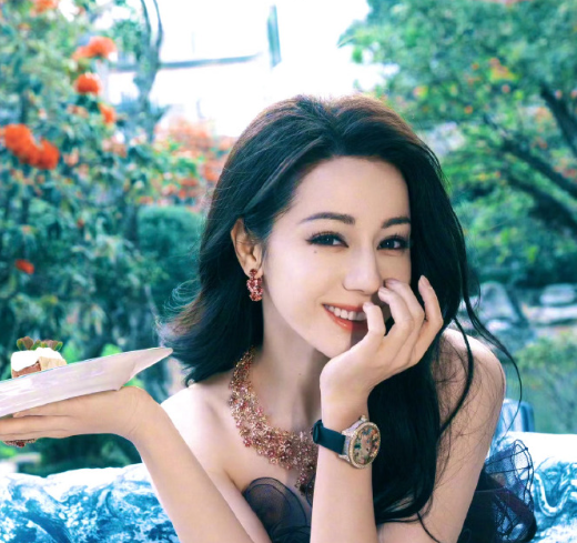 冬日的阳光是让人感到温暖的