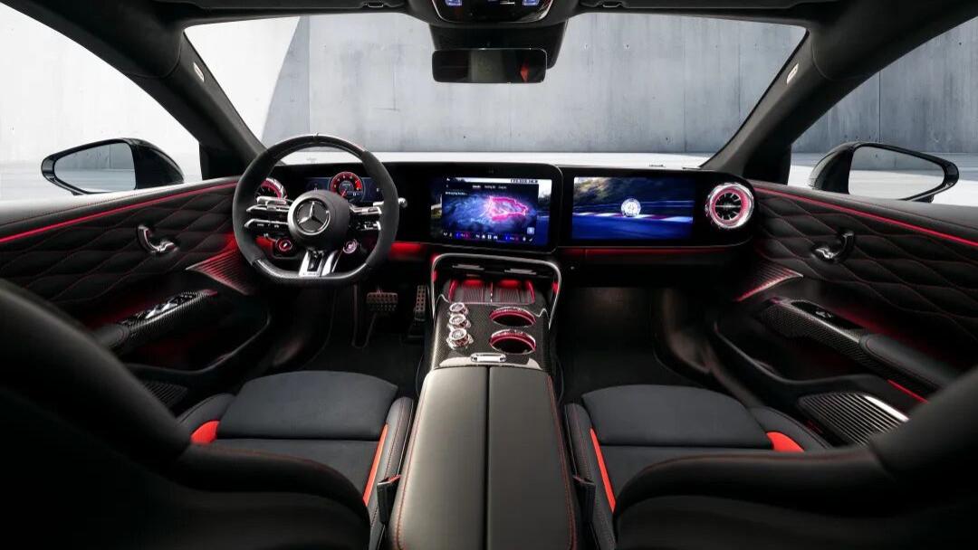 梅赛德斯-AMG展示了全新纯电GT四门轿跑车的内饰