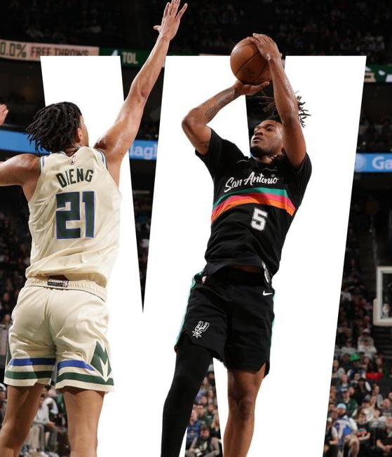 卡斯尔目前这种打法身体是个极大的问题

一、防守联盟顶尖外线，这类球员力量大不说