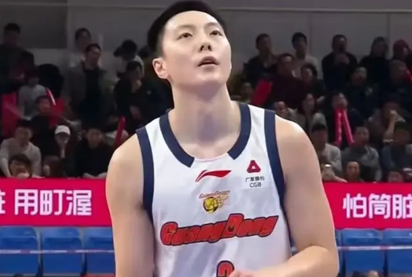 新疆男篮82：80广东，一战让人彻底认清以下3名准国手真实状态[灵光一闪]

1