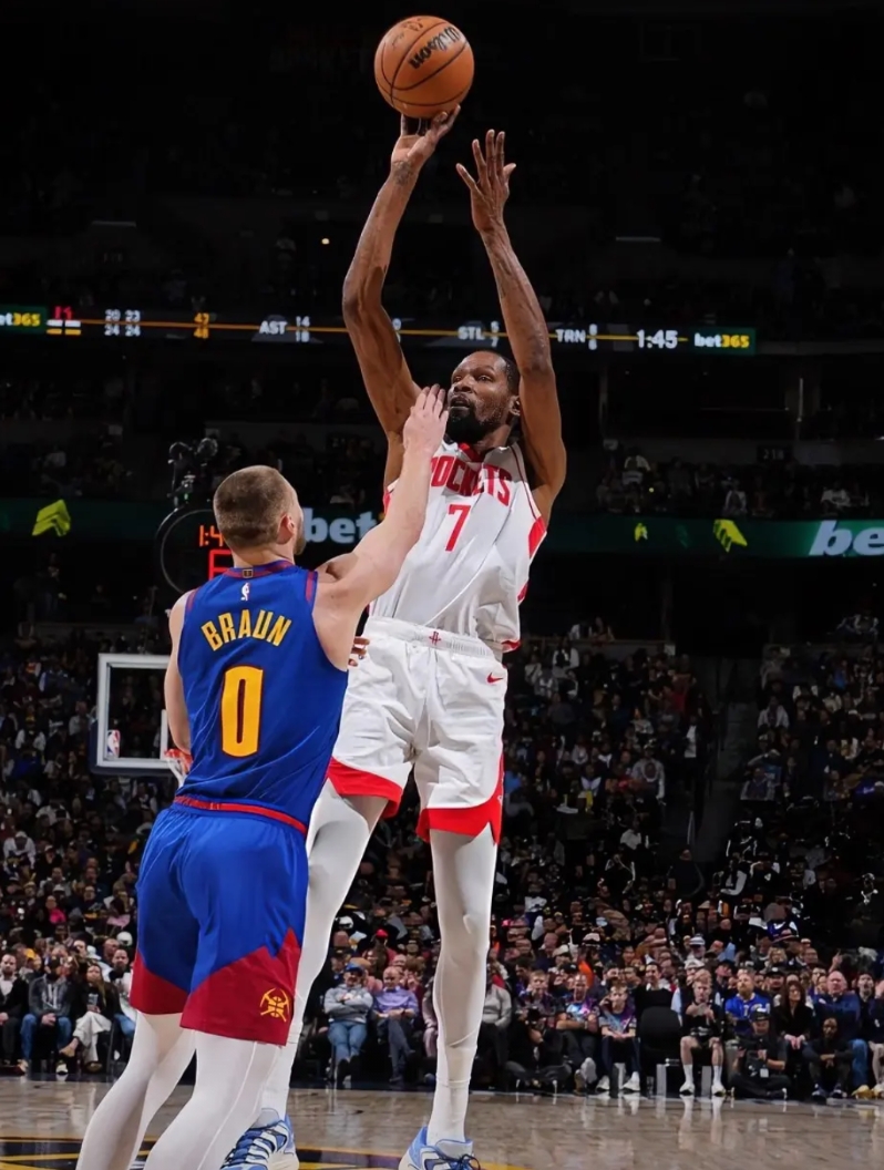 可怕的不是惨败掘金，可怕的是火箭没有任何竞争性！

1，本场过后，火箭本赛季和雷