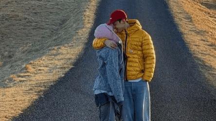 李嘉格晒接吻照被劝低调 霸气回怼我就想晒