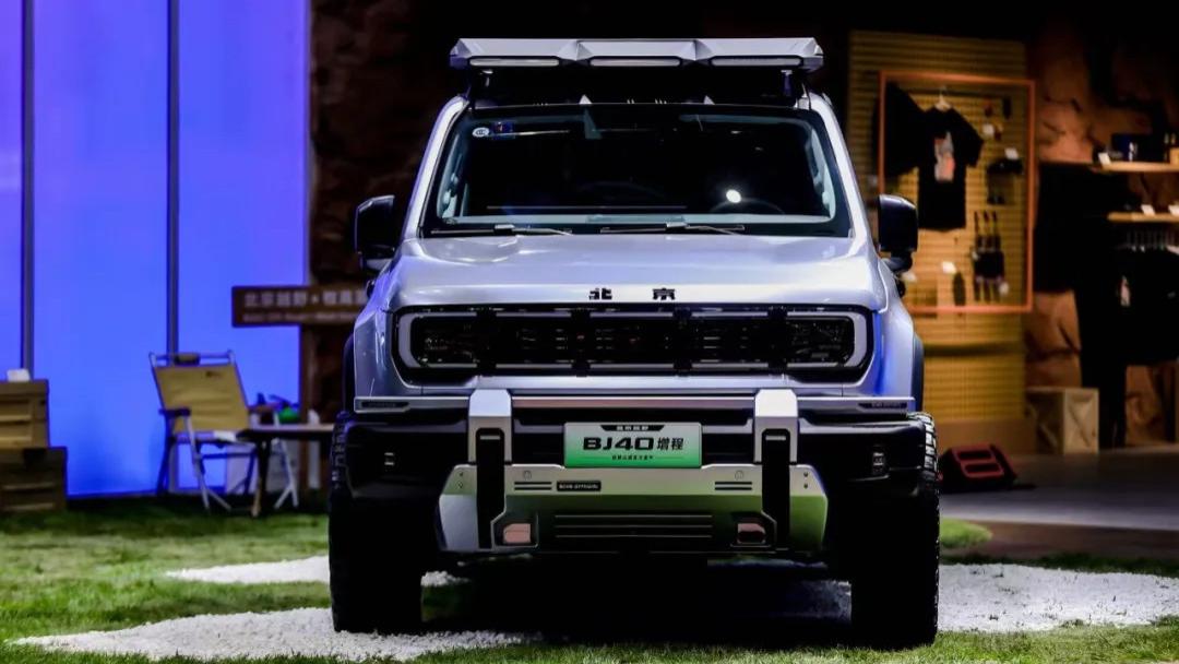 城的更城，野的更野：BJ40增程如何重新定义硬派越野