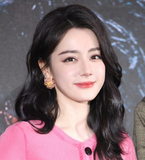 我会永远偏向你，就像向日葵永远向着太阳