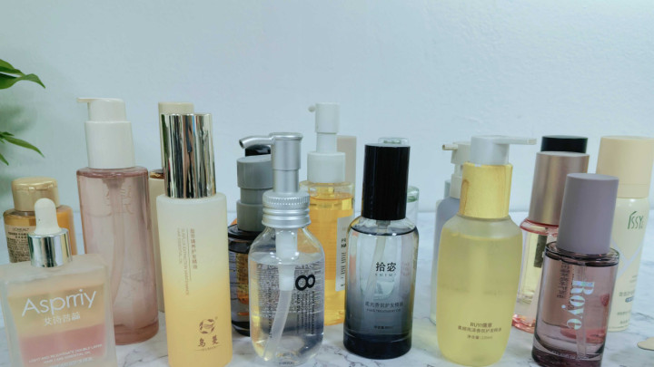 性价比最高的护发精油推荐哪些？十大平价款效果最好不输大牌