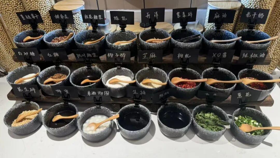 海底捞的风，到底还是吹到了酒店