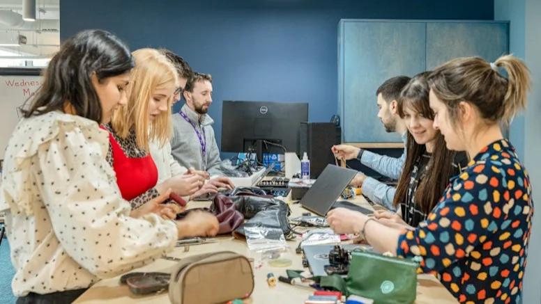 罗技的双重身份：是外设巨头，也是环保大佬